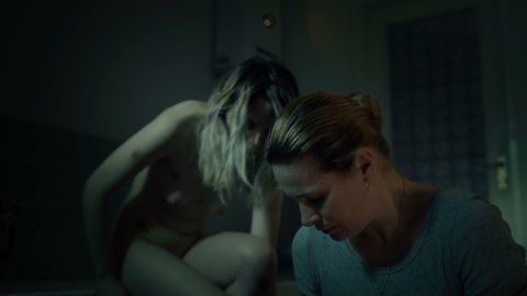 Sandra Drzymalska - Pussy Scenes in Back Home (2018)