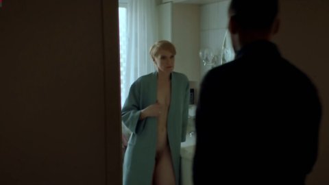 Maria Rich - Pussy Scenes in Follow the Money s03e04 (2019)