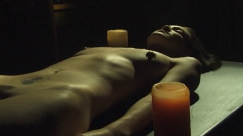 Nette Detroy - Pussy Scenes in Fetus (2008)